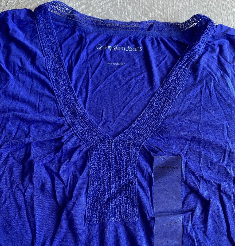 NWT Calvin Klein Top Women's Large Purple V Neck Short Sleeve Tee MSRP 39.5